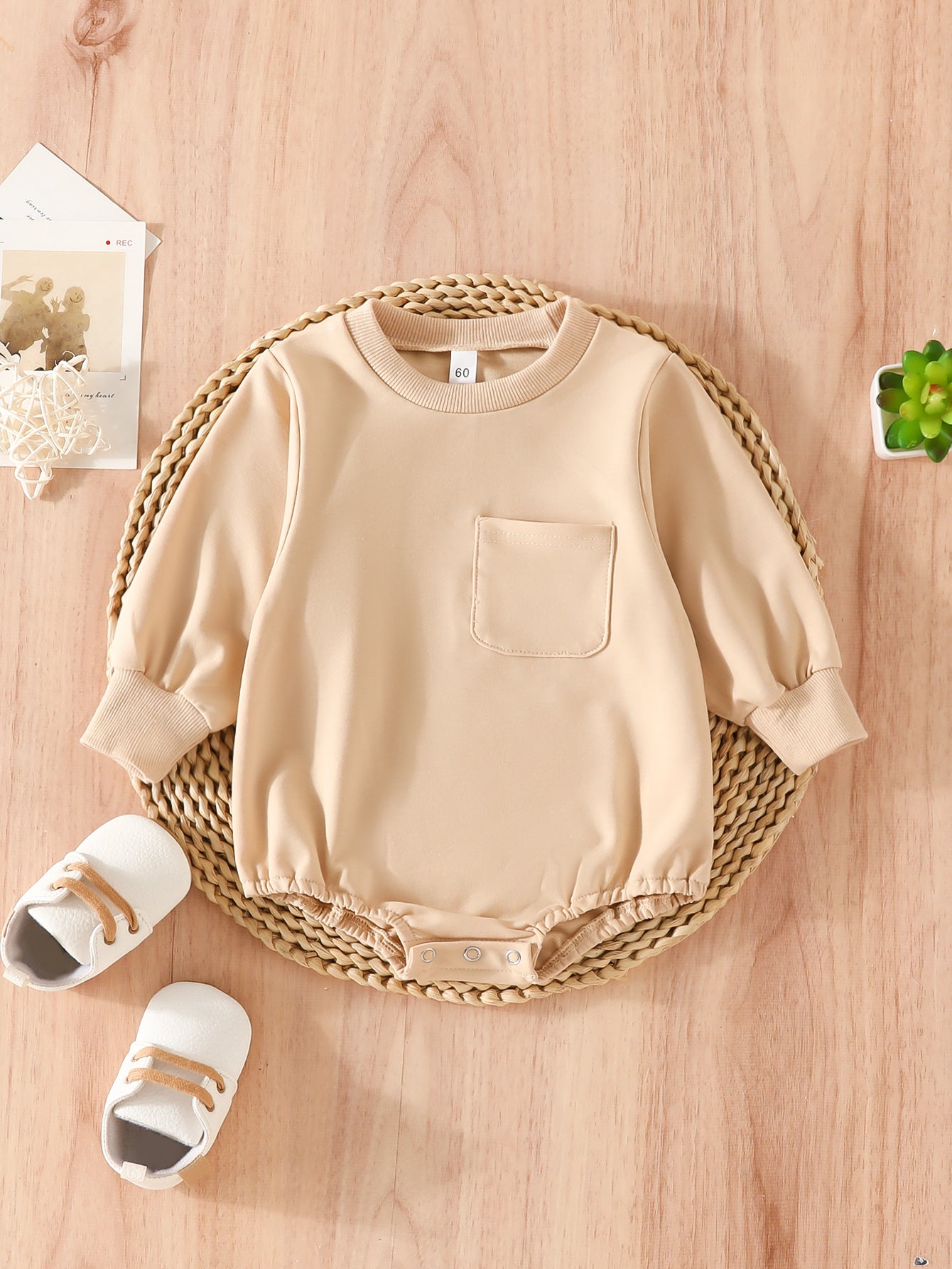 Baby Long Sleeve Triangle Romper with Pocket